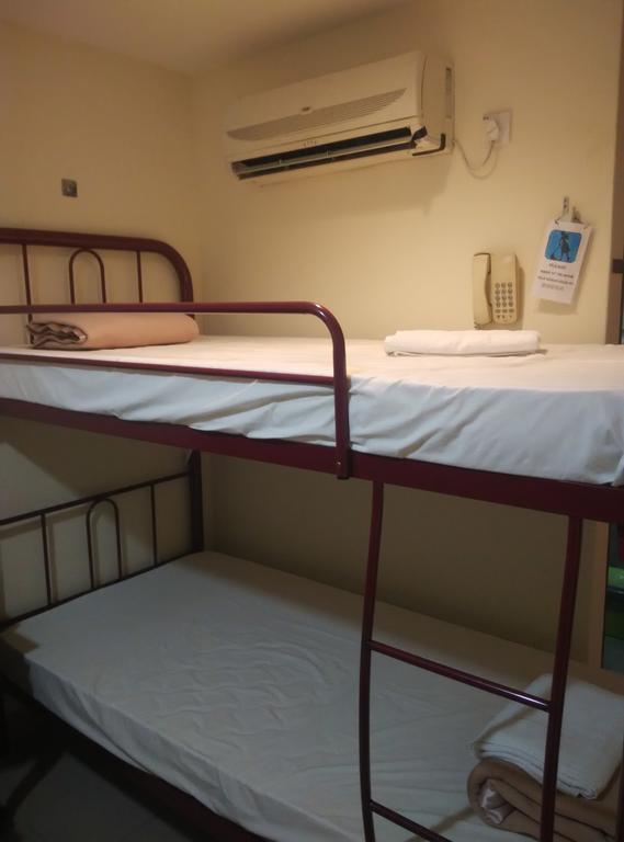 Sunnie Hotel جوهر بهرو الغرفة الصورة