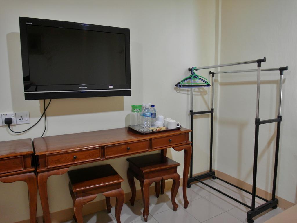 Sunnie Hotel جوهر بهرو الغرفة الصورة